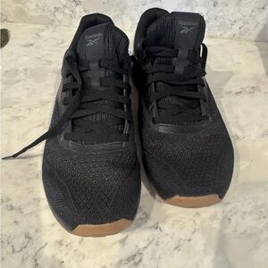 Rebook Men's Nano4 Size 9 Black Athletic Shoes